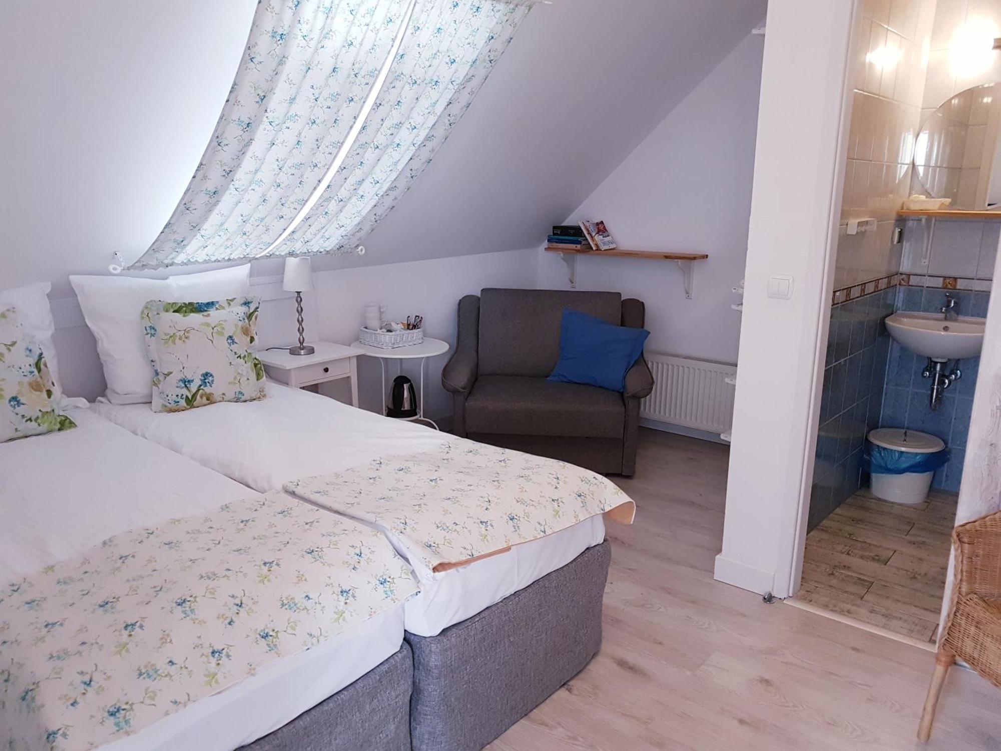 Vila Folwark Leszczynowka Srebrna Góra Pokoj fotografie